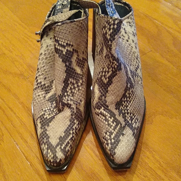 Free People Shoes - Free People python mule